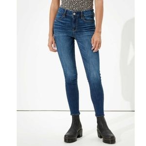 AMERICAN EAGLE Super Super Stretch Hi-Rise Jegging Size 6